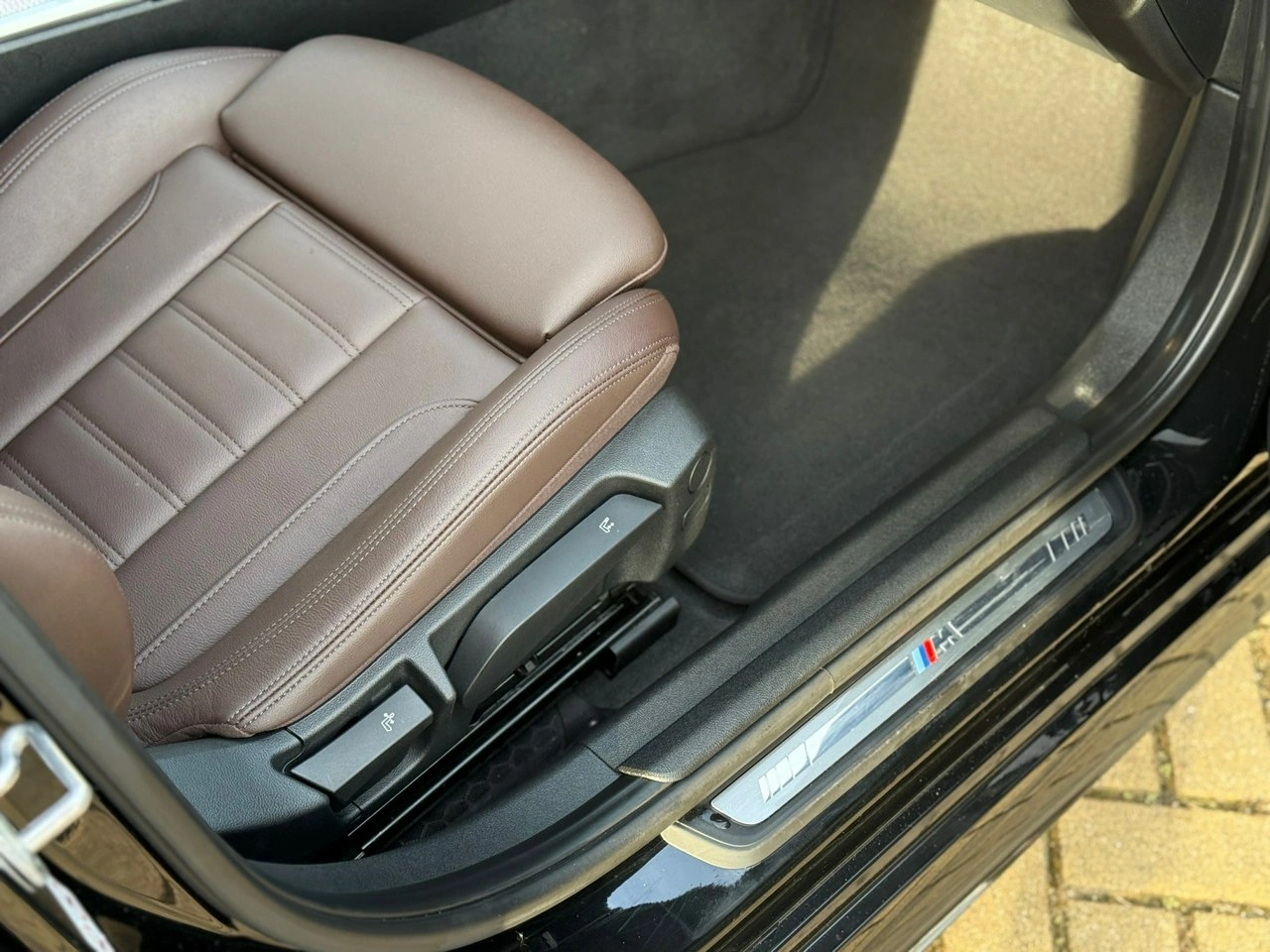 BMW 330 - Zdjęcie 9