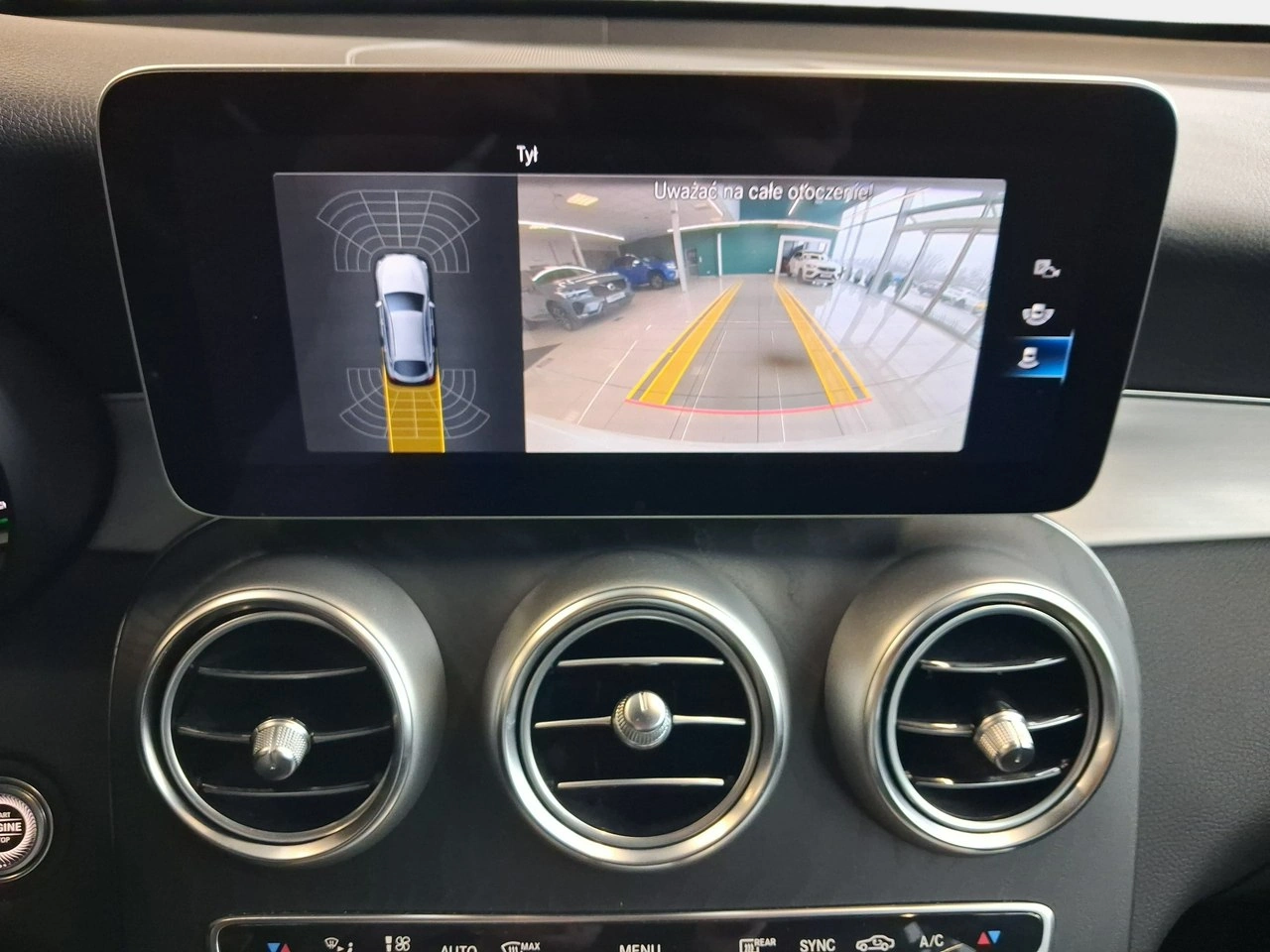 Mercedes GLC 200 - Zdjęcie 22