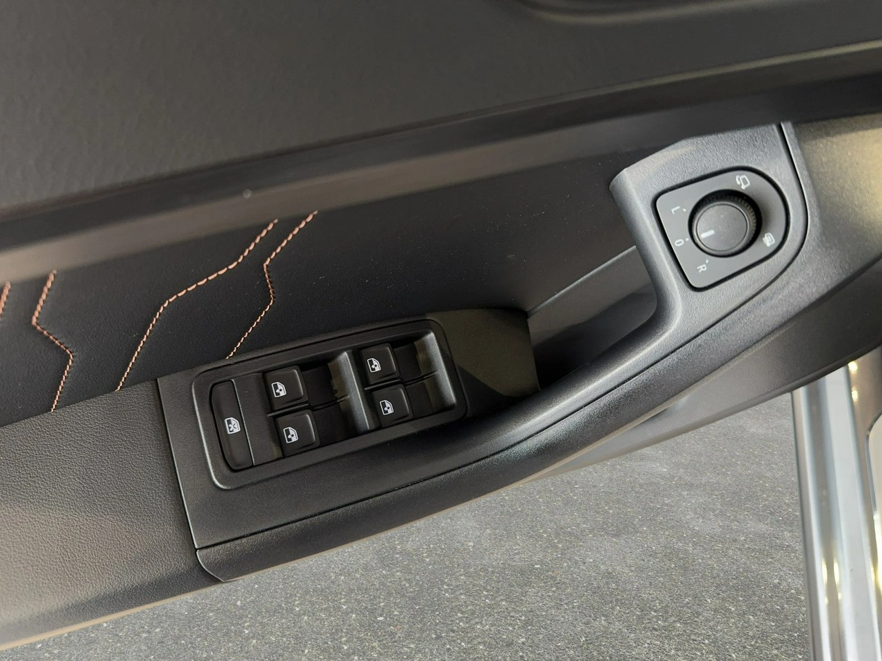 Cupra Ateca - Zdjęcie 16