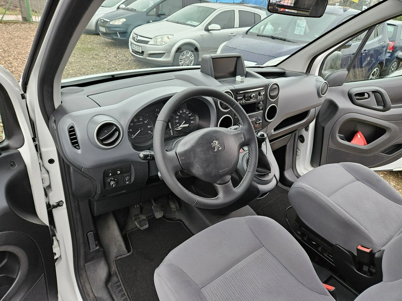 Peugeot Partner - Zdjęcie 7