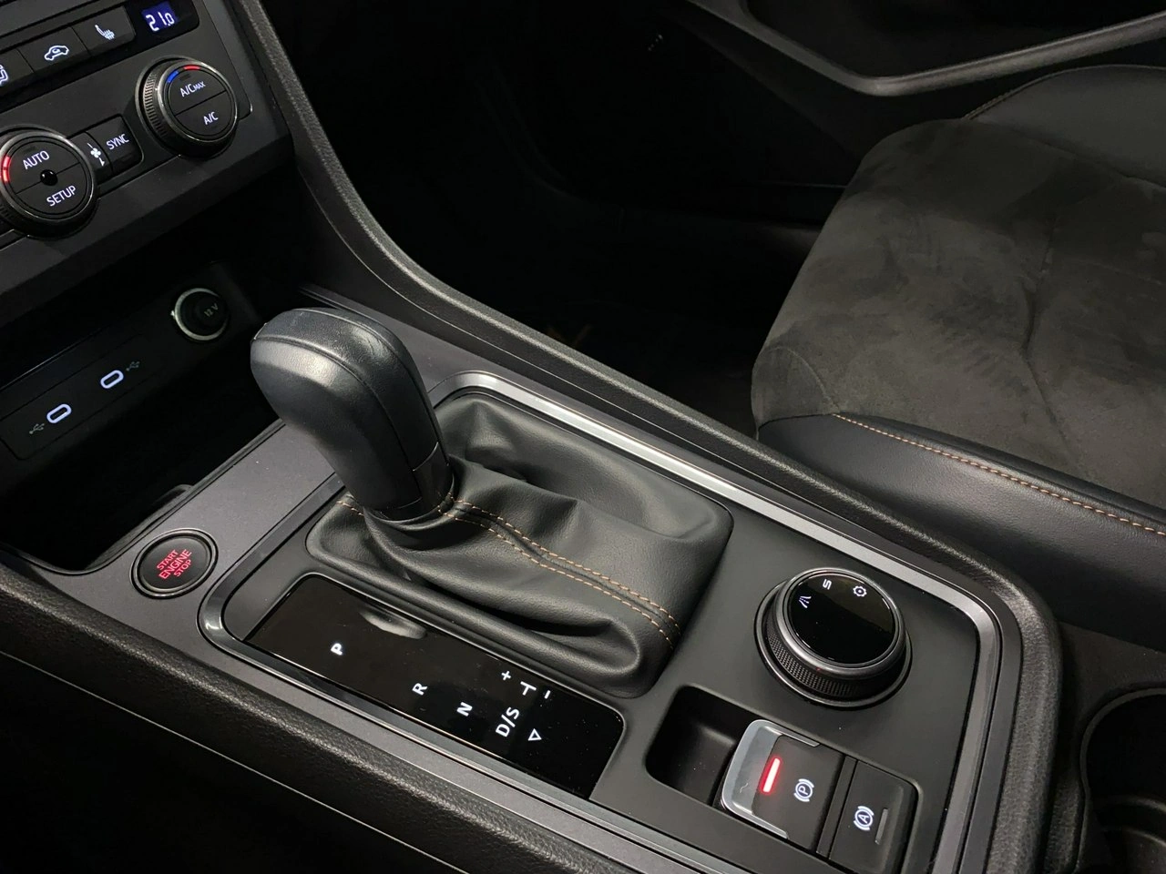 Cupra Ateca - Zdjęcie 36