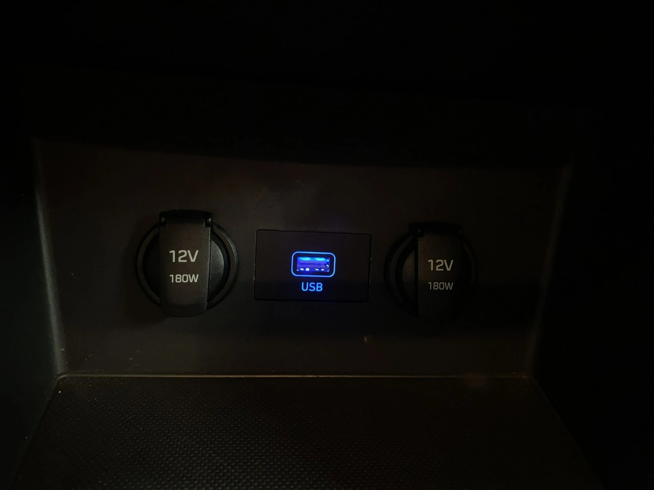 Hyundai i30 - Zdjęcie 32