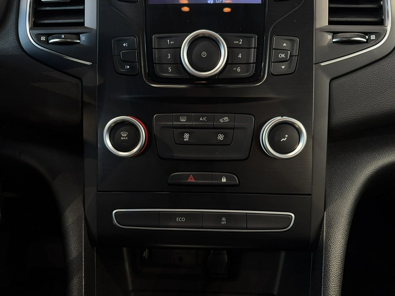 Renault Megane - Zdjęcie 18