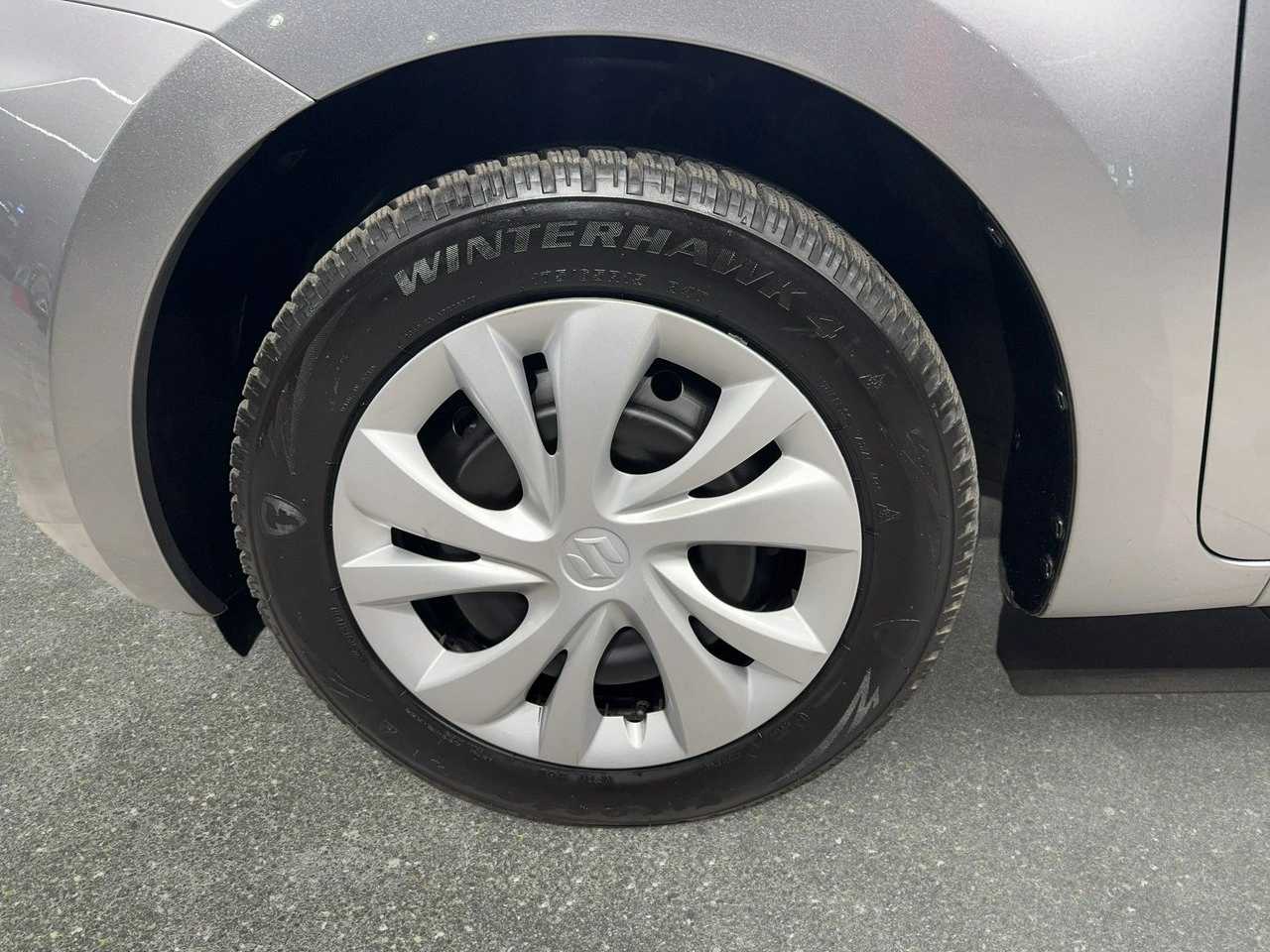 Suzuki Swift - Zdjęcie 9