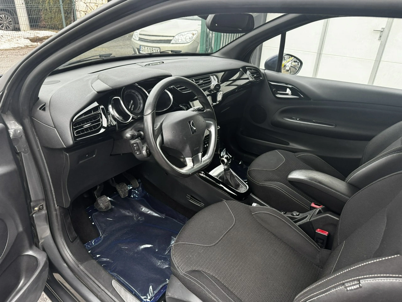 Citroën DS3 - Zdjęcie 9