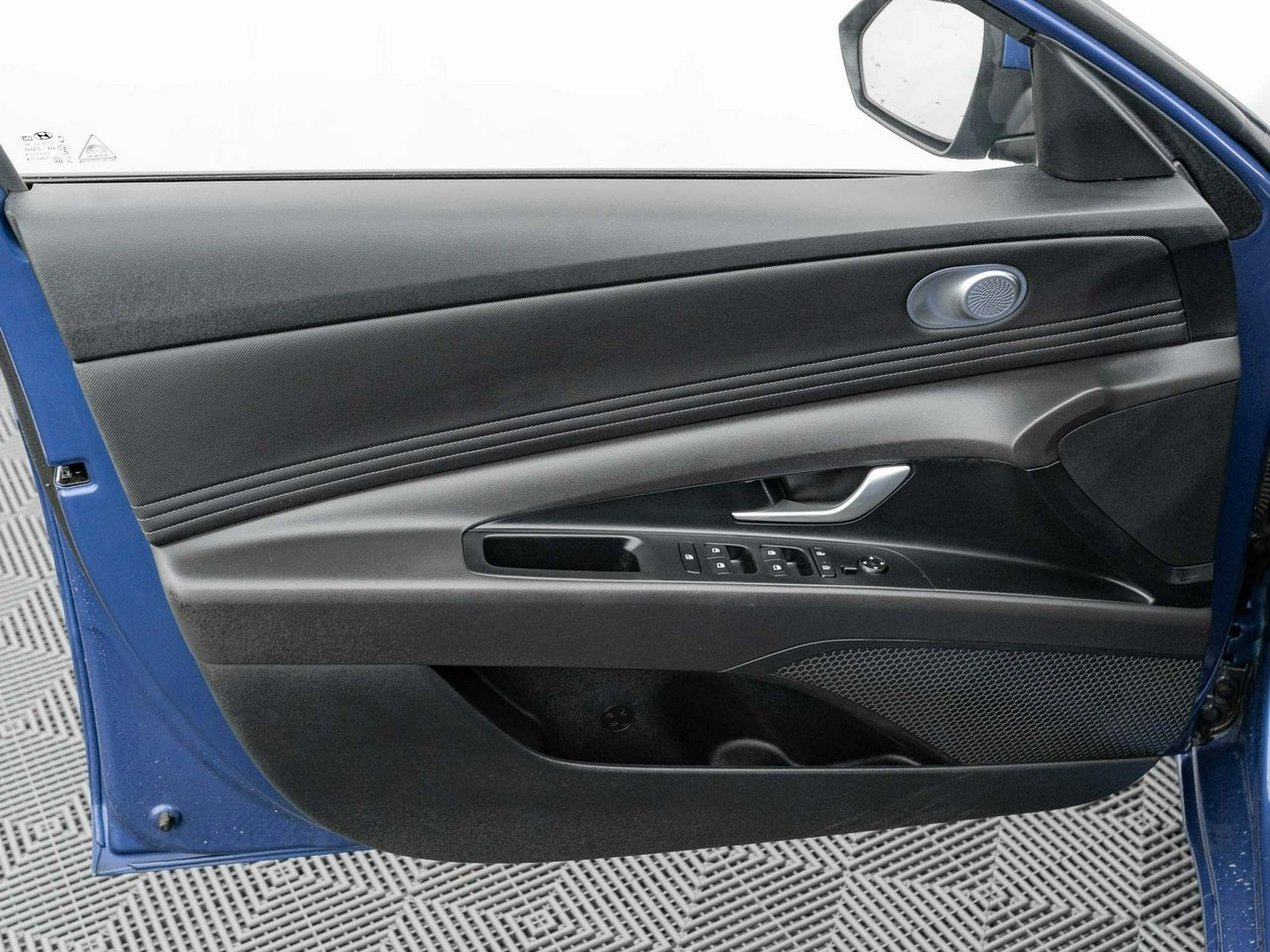 Hyundai Elantra - Zdjęcie 9