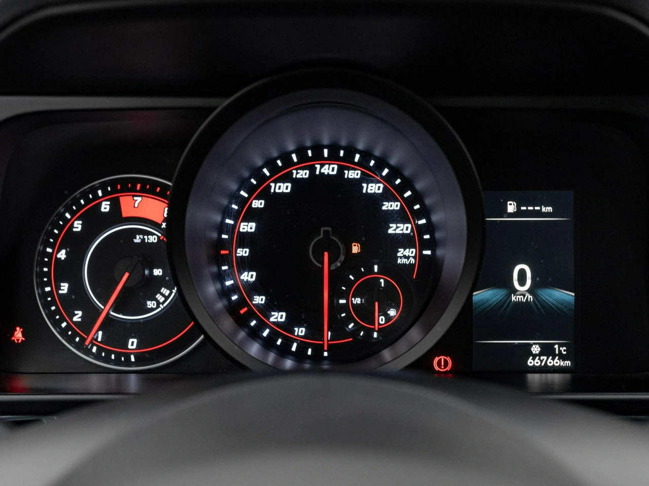 Hyundai Elantra - Zdjęcie 12