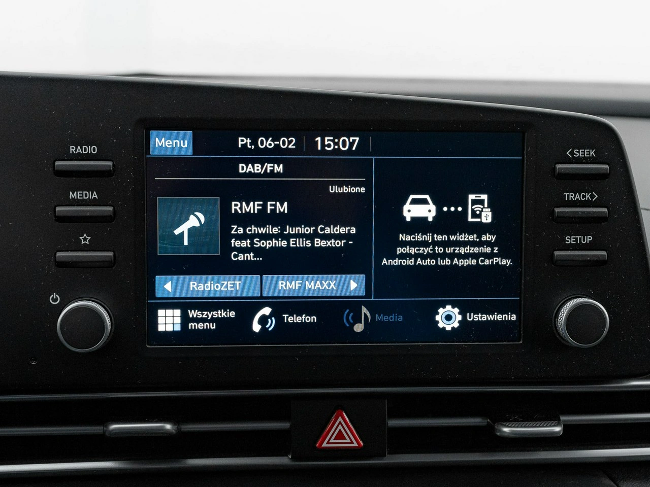 Hyundai Elantra - Zdjęcie 17