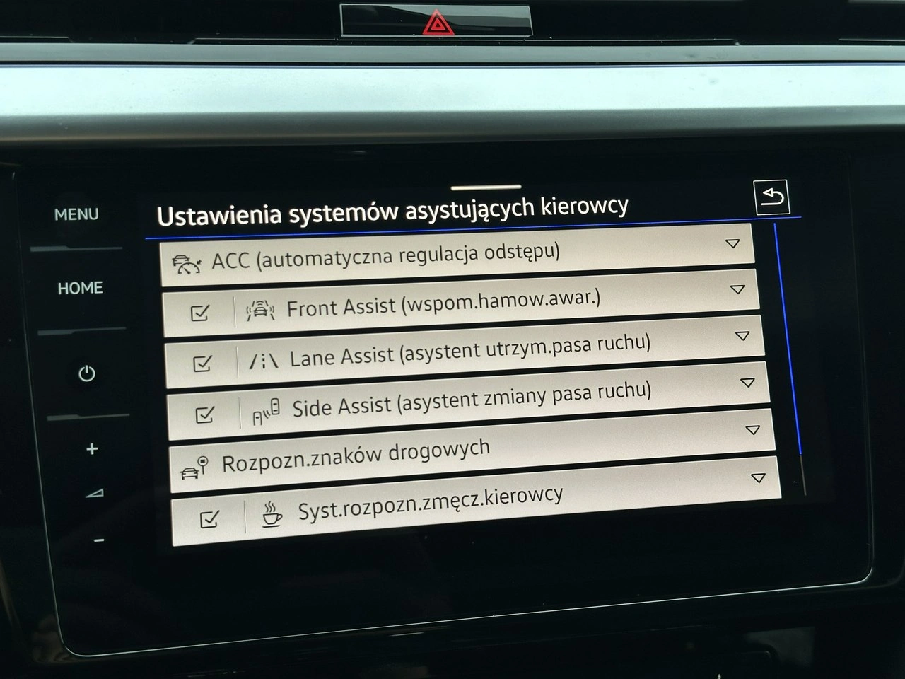 Volkswagen Arteon - Zdjęcie 21