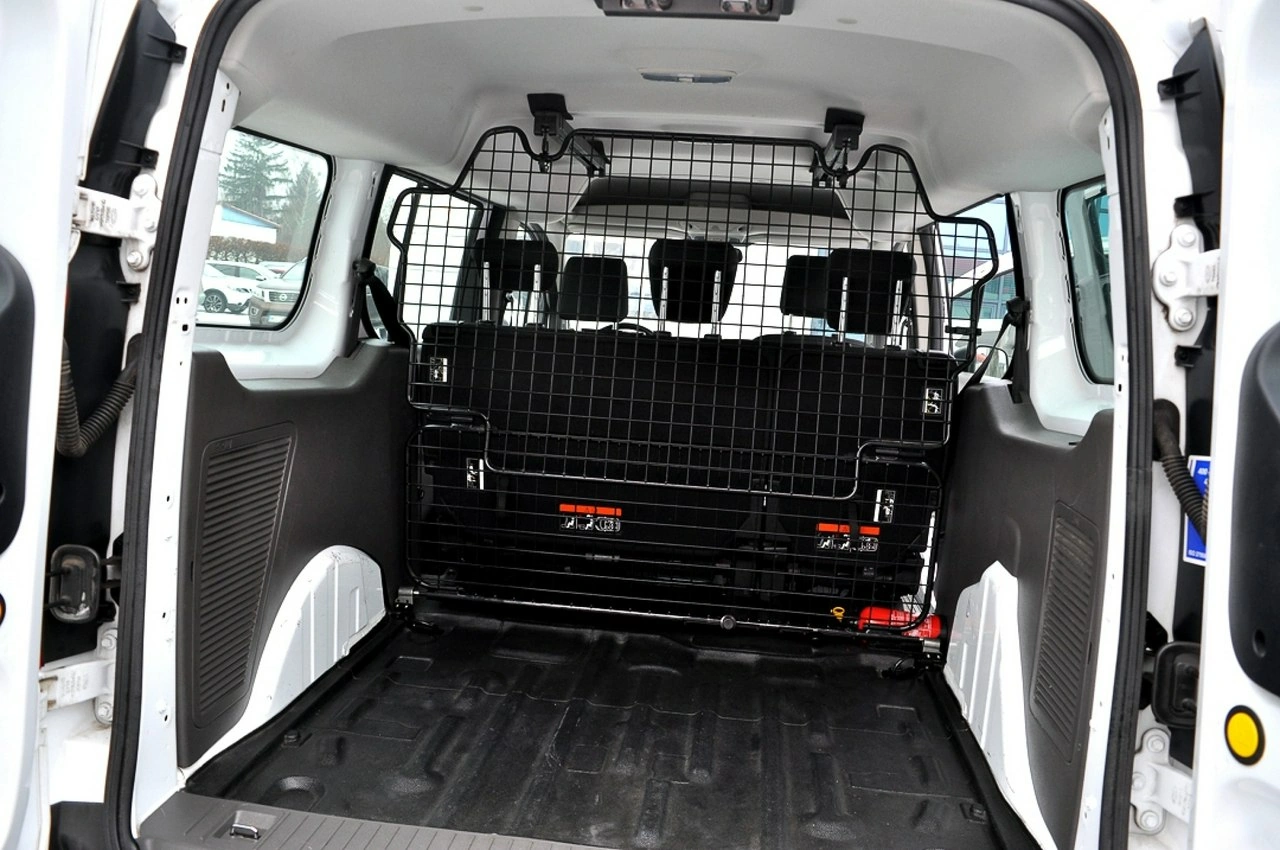 Ford Transit Connect - Zdjęcie 10
