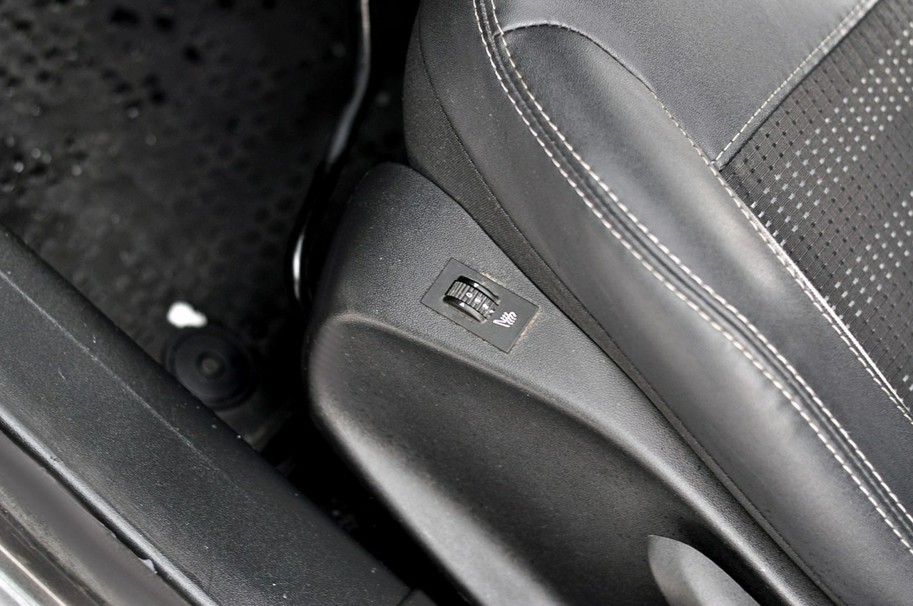 Peugeot 2008 - Zdjęcie 15