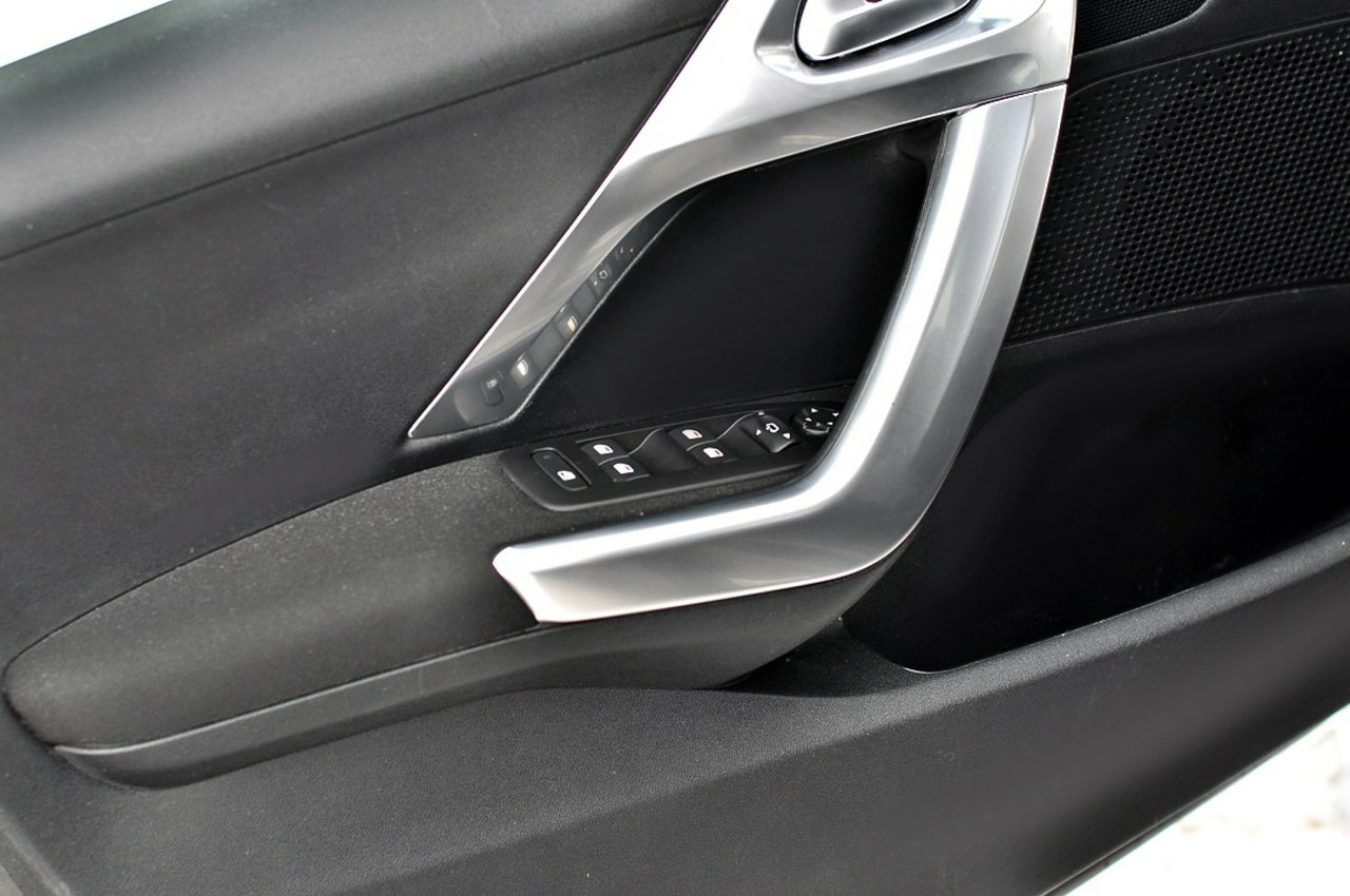 Peugeot 2008 - Zdjęcie 16