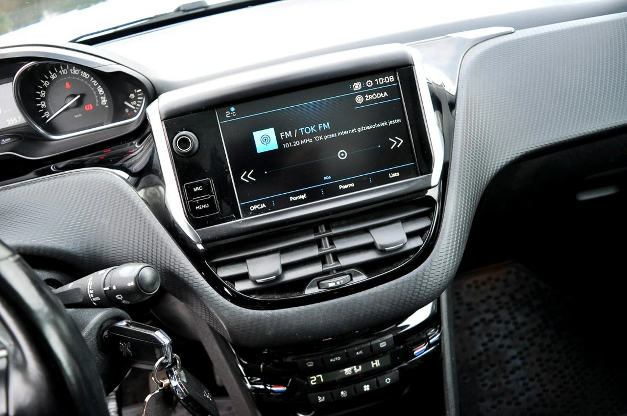 Peugeot 2008 - Zdjęcie 24