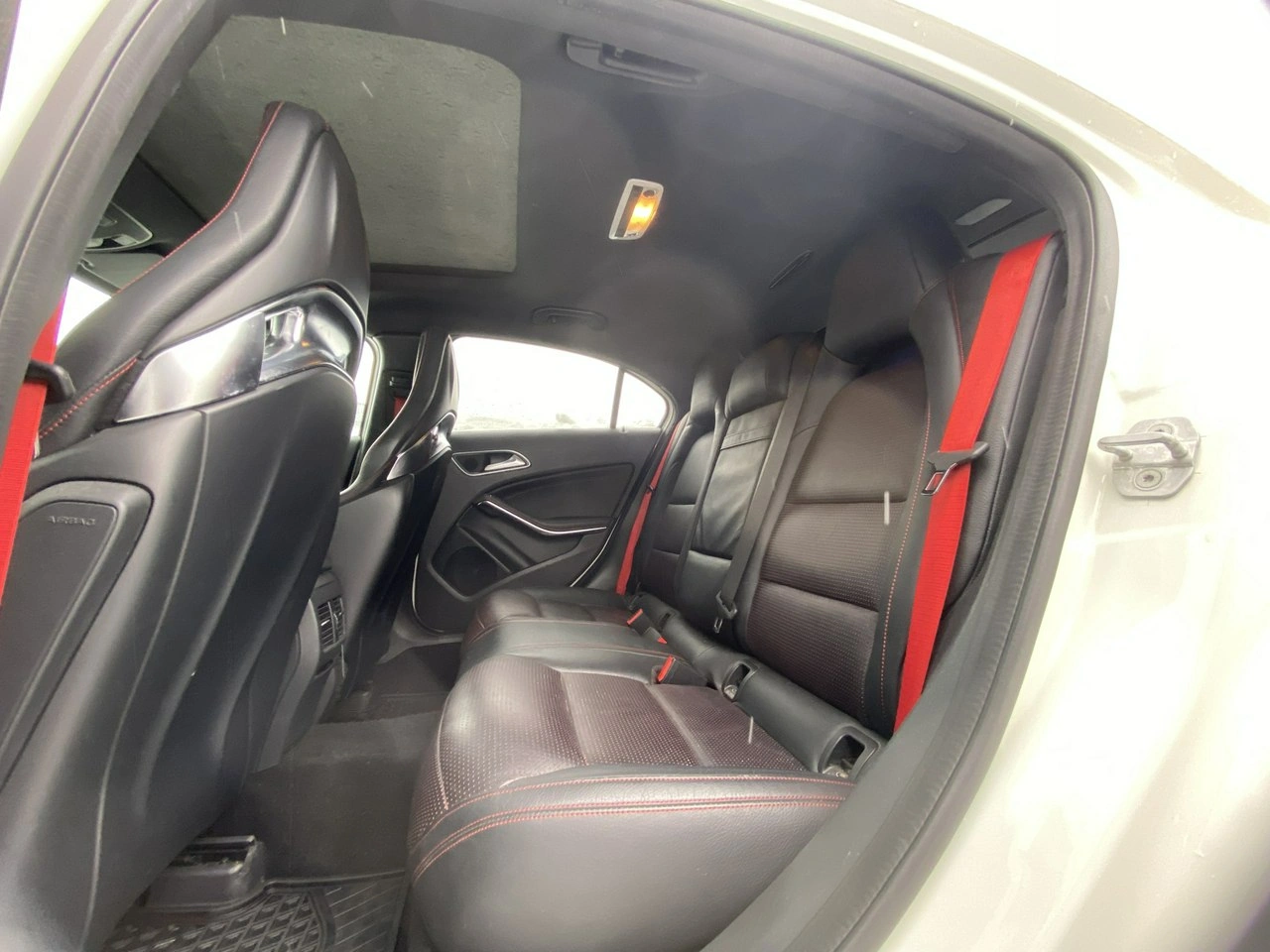 Mercedes A45 AMG - Zdjęcie 35