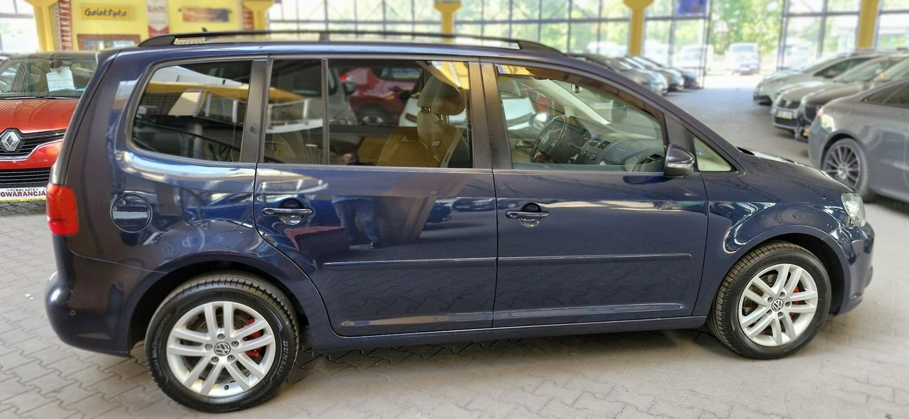 Volkswagen Touran - Zdjęcie 10