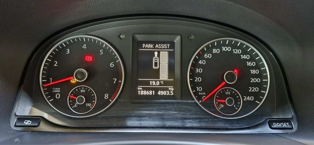 Volkswagen Touran - Zdjęcie 27