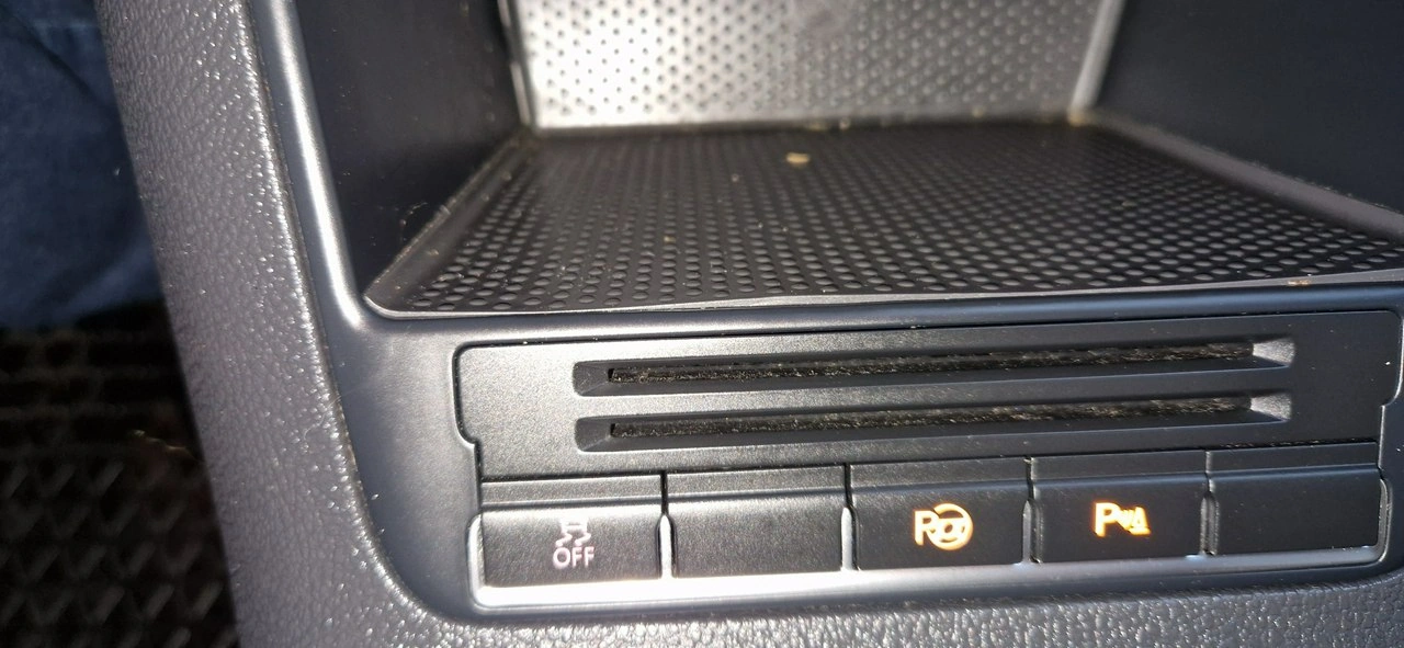 Volkswagen Tiguan - Zdjęcie 18