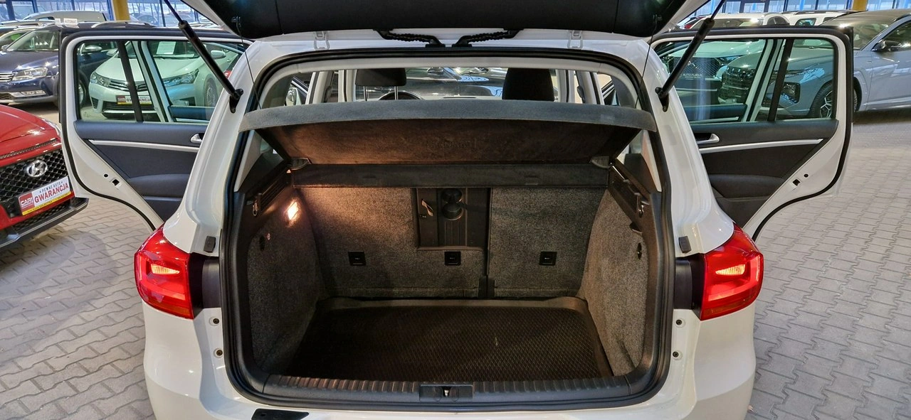 Volkswagen Tiguan - Zdjęcie 26