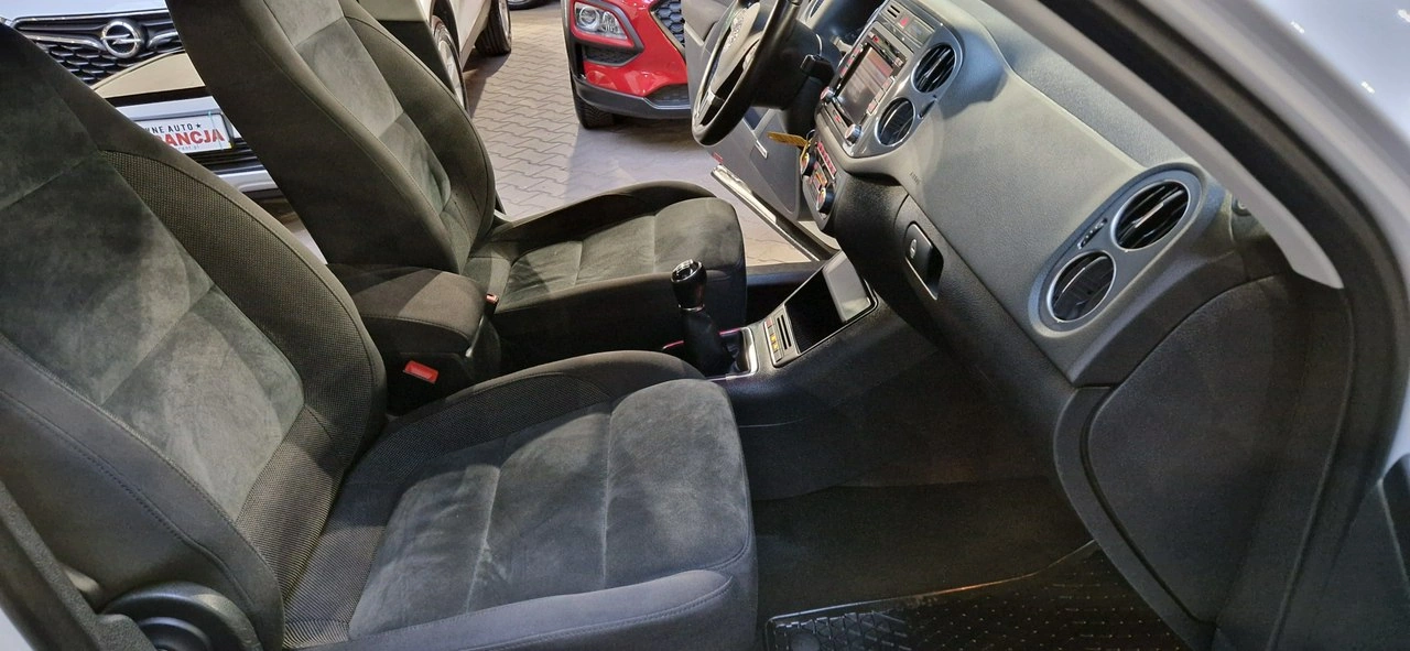Volkswagen Tiguan - Zdjęcie 28