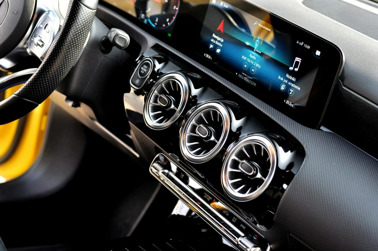 Mercedes A 180 - Zdjęcie 18