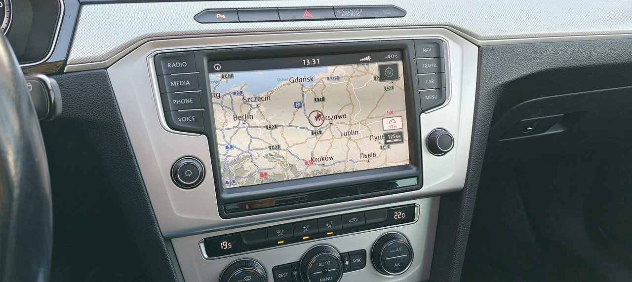 Volkswagen Passat - Zdjęcie 13