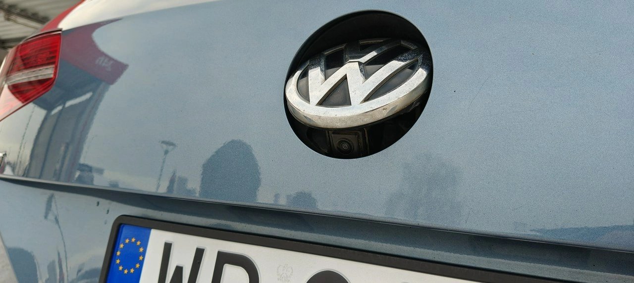 Volkswagen Passat - Zdjęcie 21