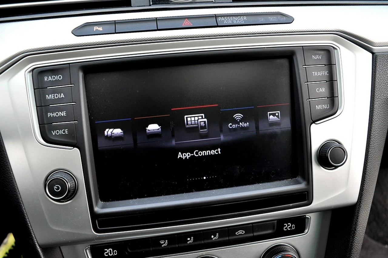 Volkswagen Passat - Zdjęcie 29