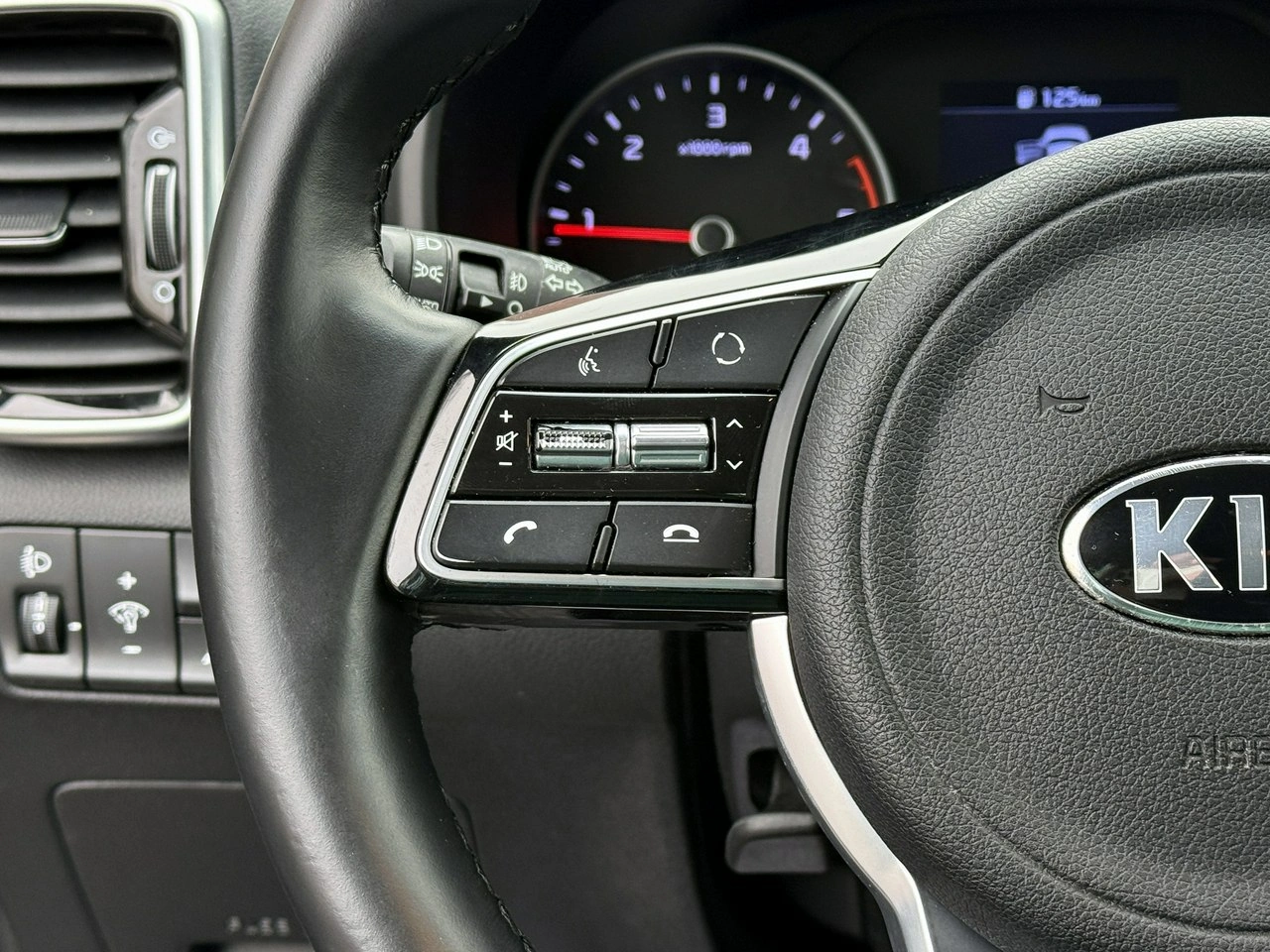 Kia Sportage - Zdjęcie 11