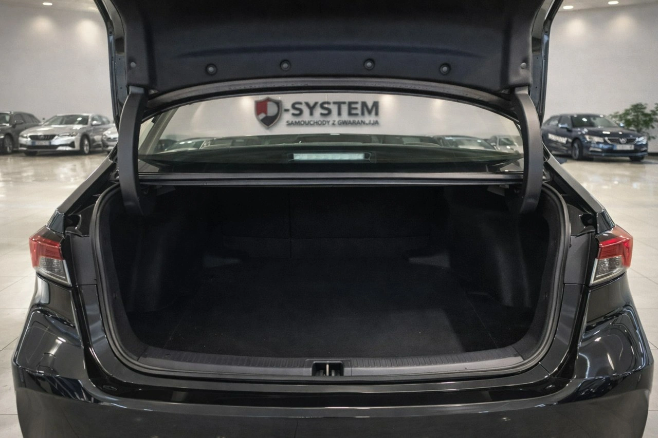 Toyota Corolla - Zdjęcie 11