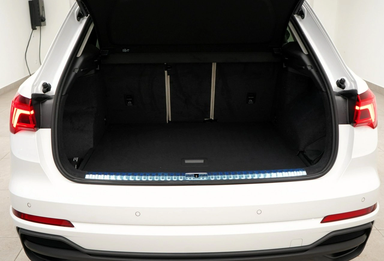 Audi Q3 - Zdjęcie 10