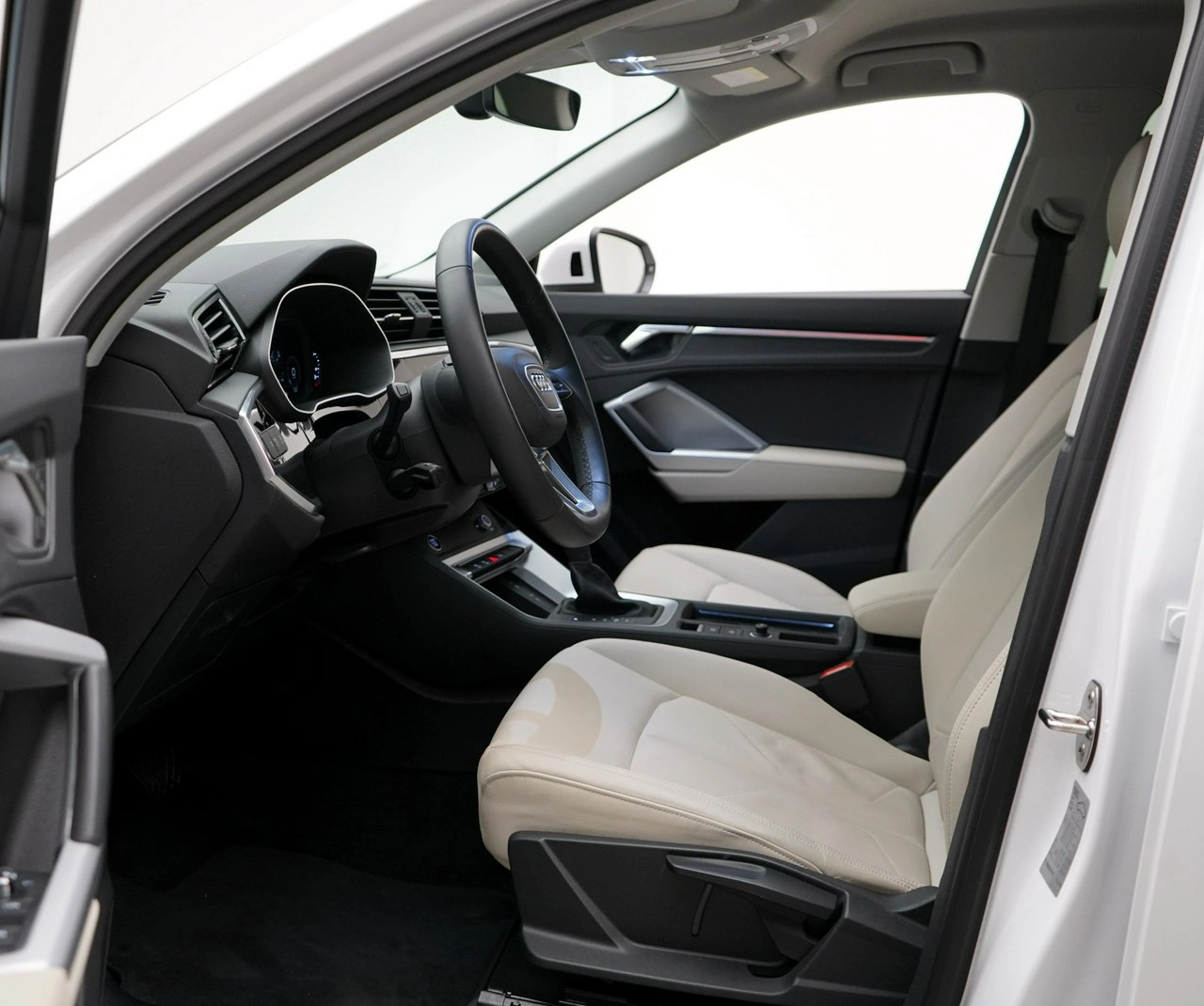 Audi Q3 - Zdjęcie 14