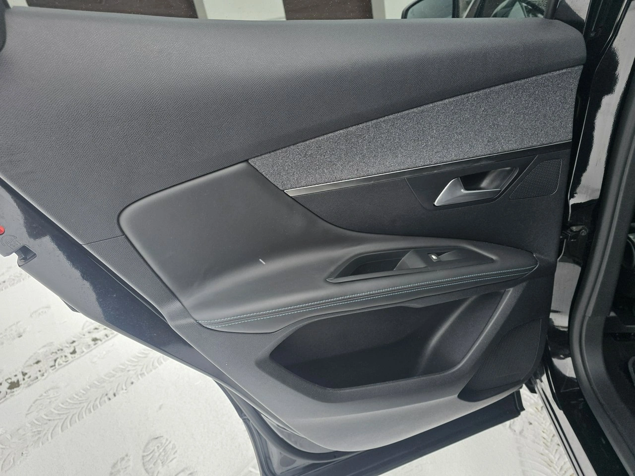 Peugeot 3008 - Zdjęcie 29