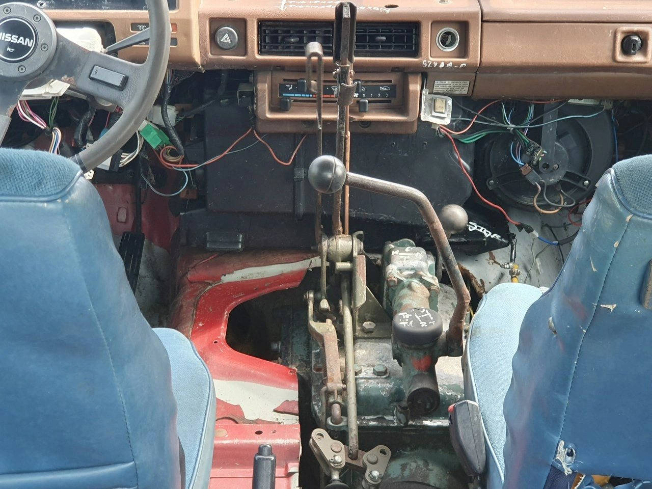 Nissan Patrol - Zdjęcie 16