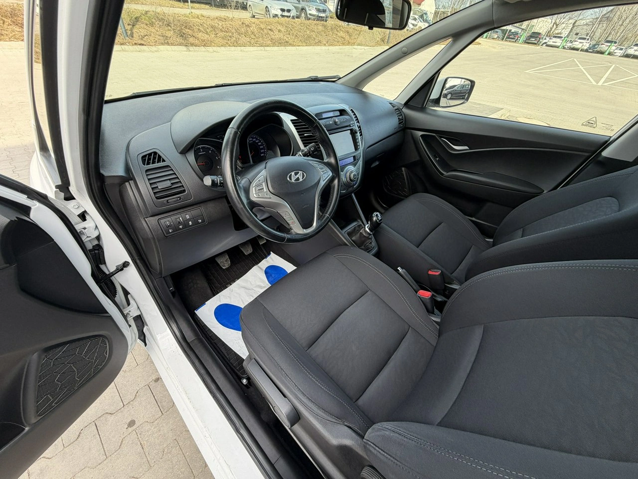 Hyundai ix20 - Zdjęcie 17