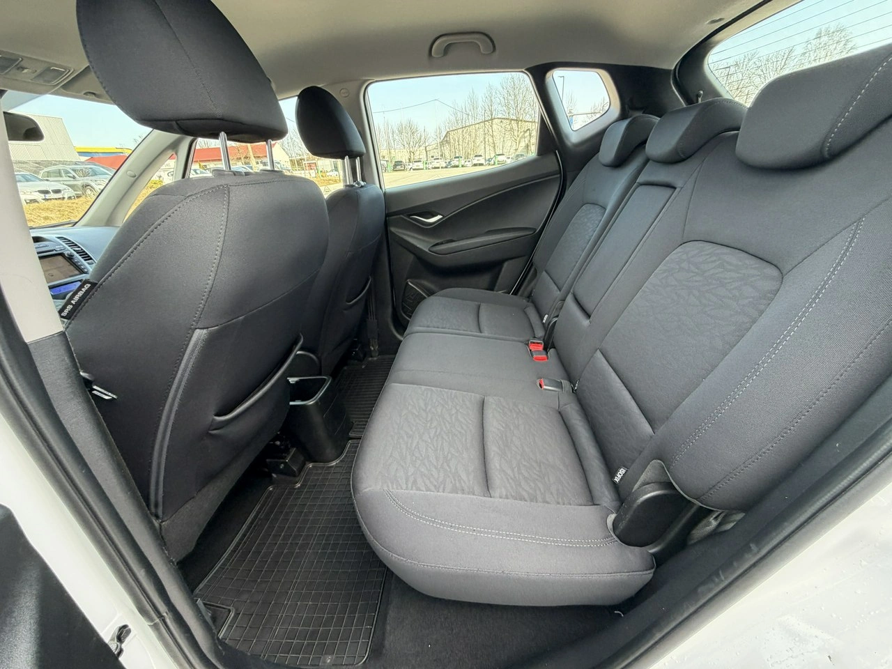 Hyundai ix20 - Zdjęcie 29