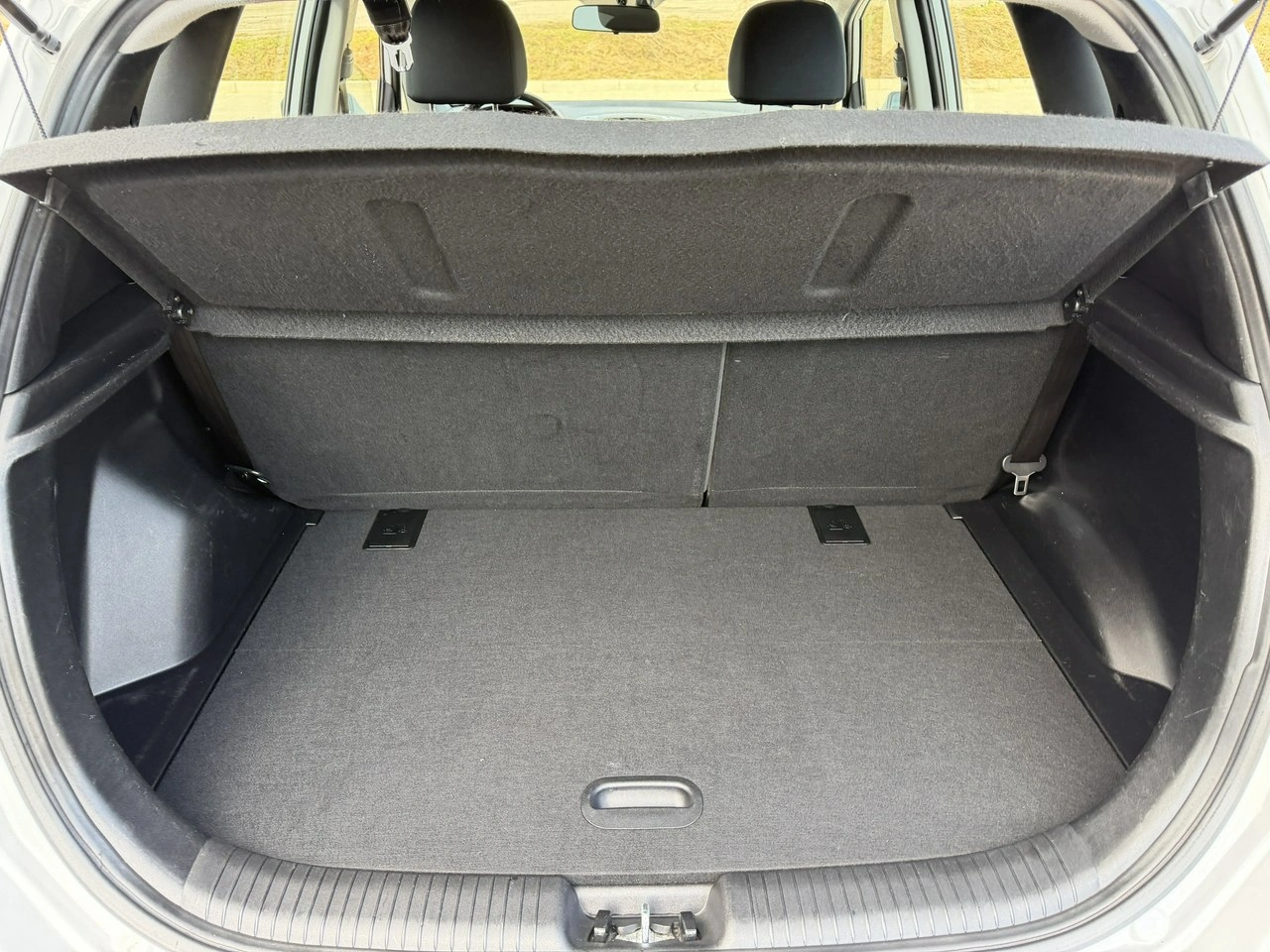 Hyundai ix20 - Zdjęcie 36