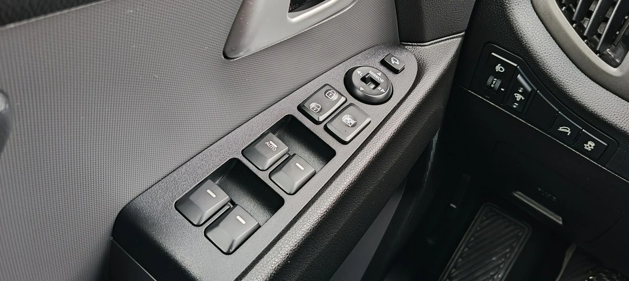 Kia Sportage - Zdjęcie 17