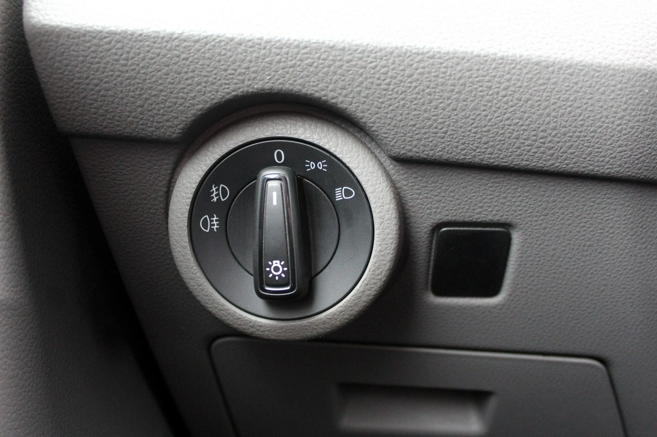 Volkswagen Transporter - Zdjęcie 18