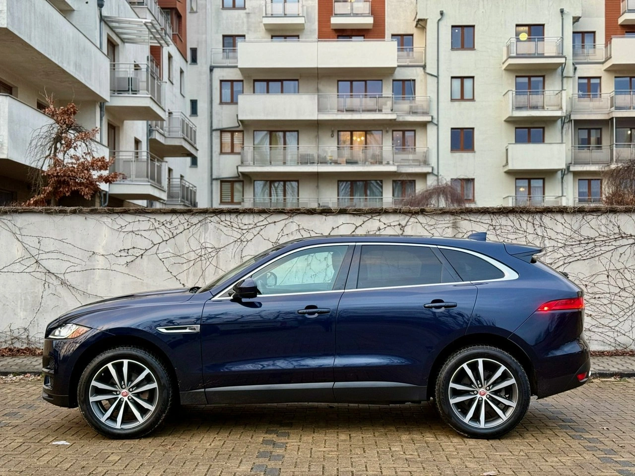 Jaguar F-Pace - Zdjęcie 13