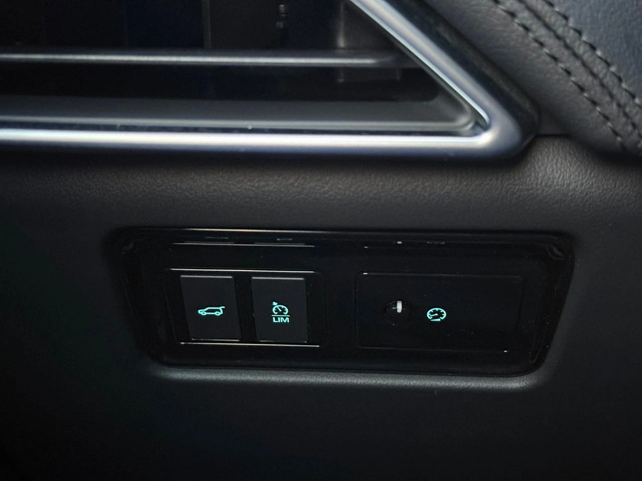 Jaguar F-Pace - Zdjęcie 27