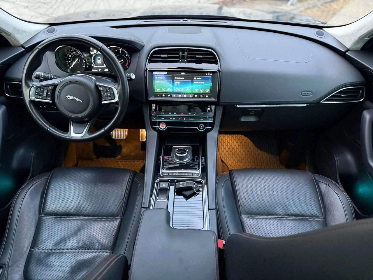 Jaguar F-Pace - Zdjęcie 5