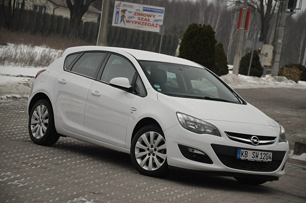 Opel Astra - Zdjęcie 3