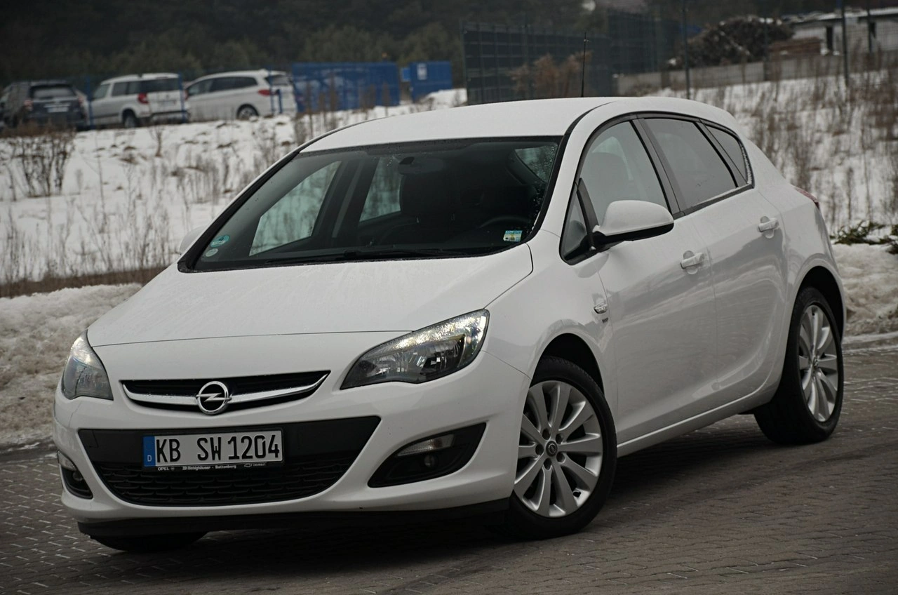 Opel Astra - Zdjęcie 4