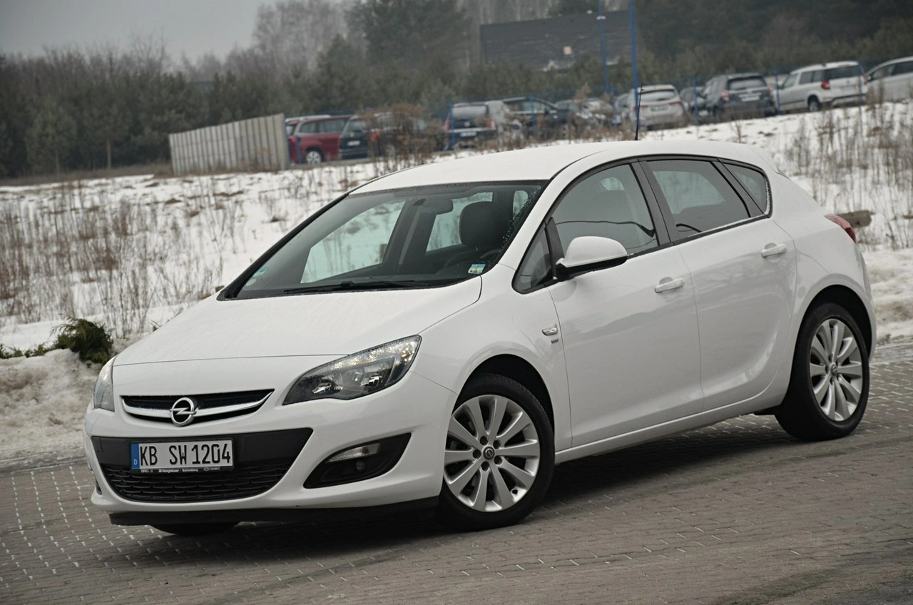 Opel Astra - Zdjęcie 6