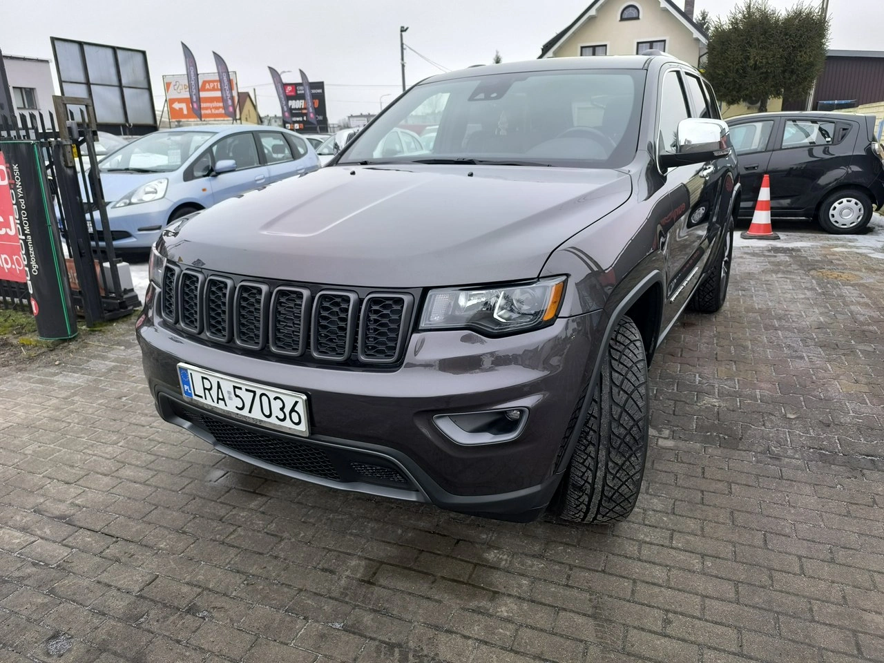 Jeep Grand Cherokee - Zdjęcie 16