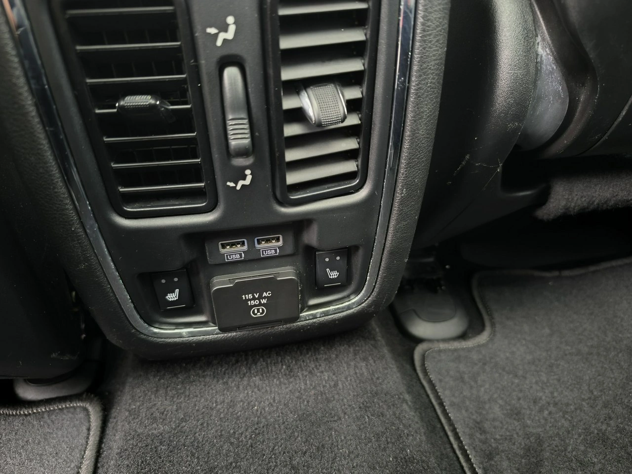 Jeep Grand Cherokee - Zdjęcie 45