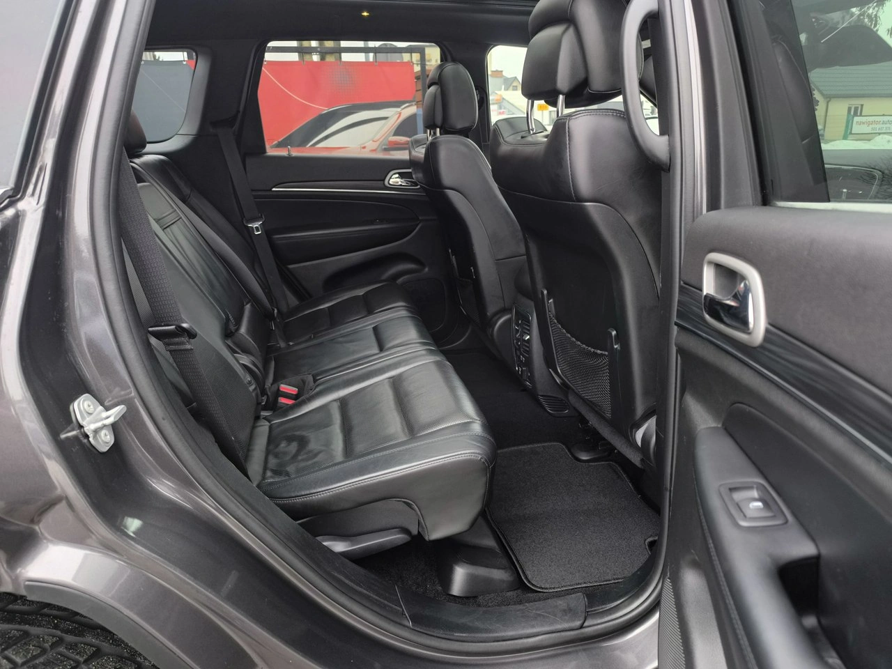 Jeep Grand Cherokee - Zdjęcie 52