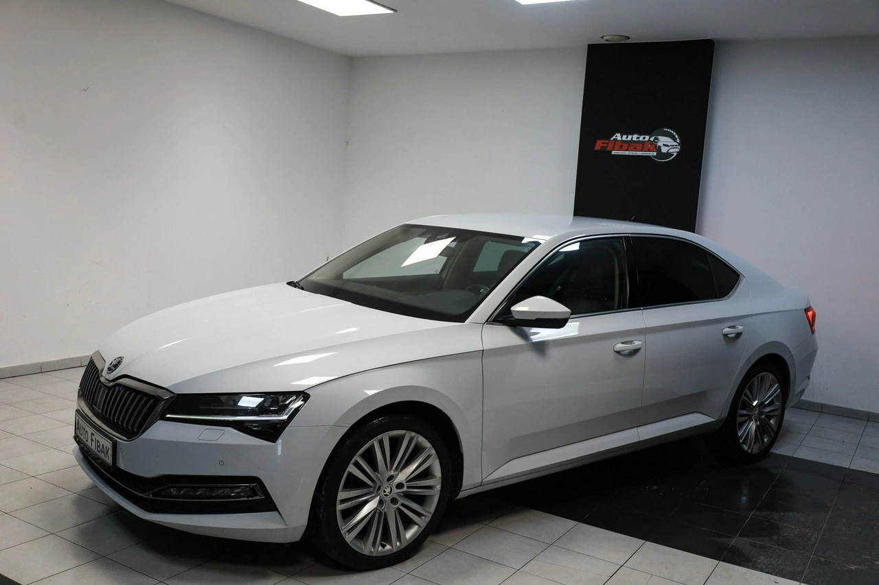 Skoda Superb - Zdjęcie 1