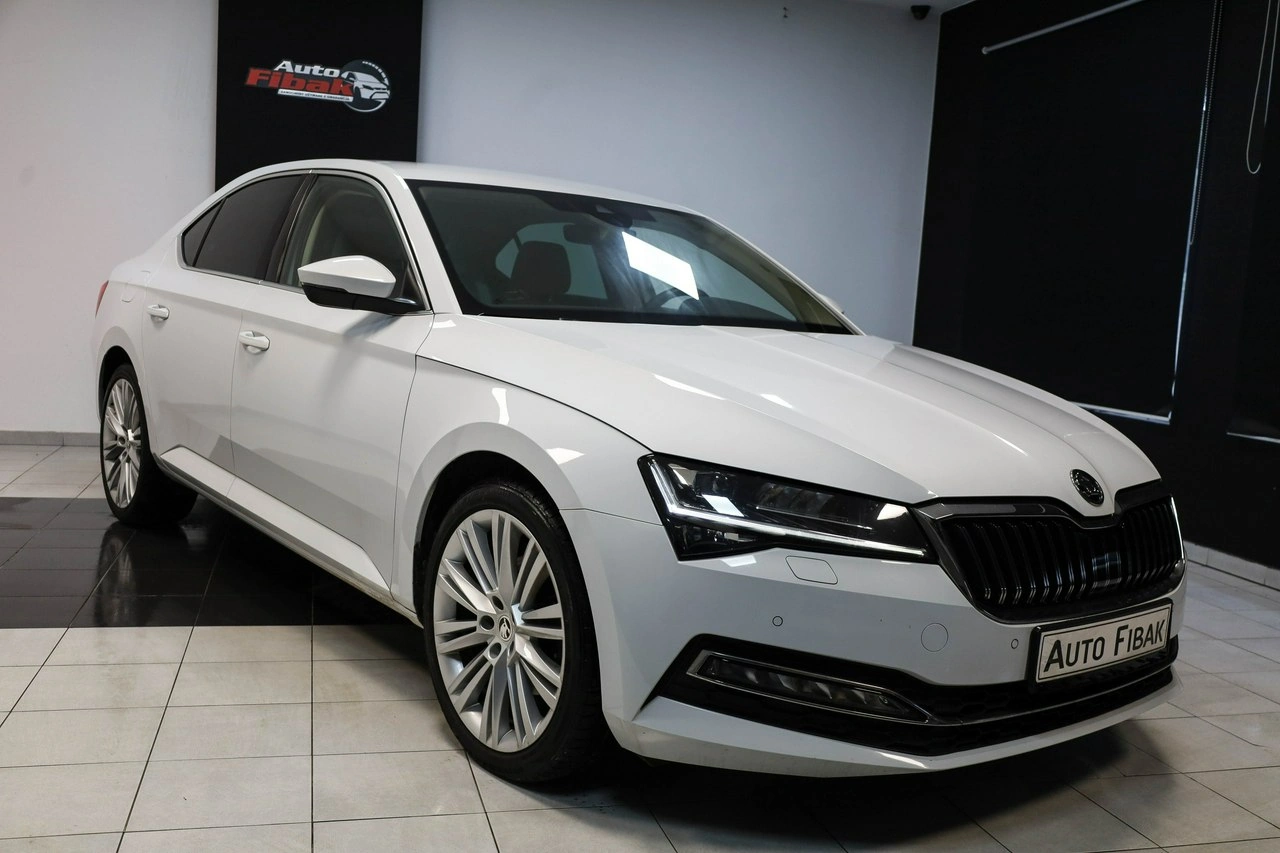 Skoda Superb - Zdjęcie 3
