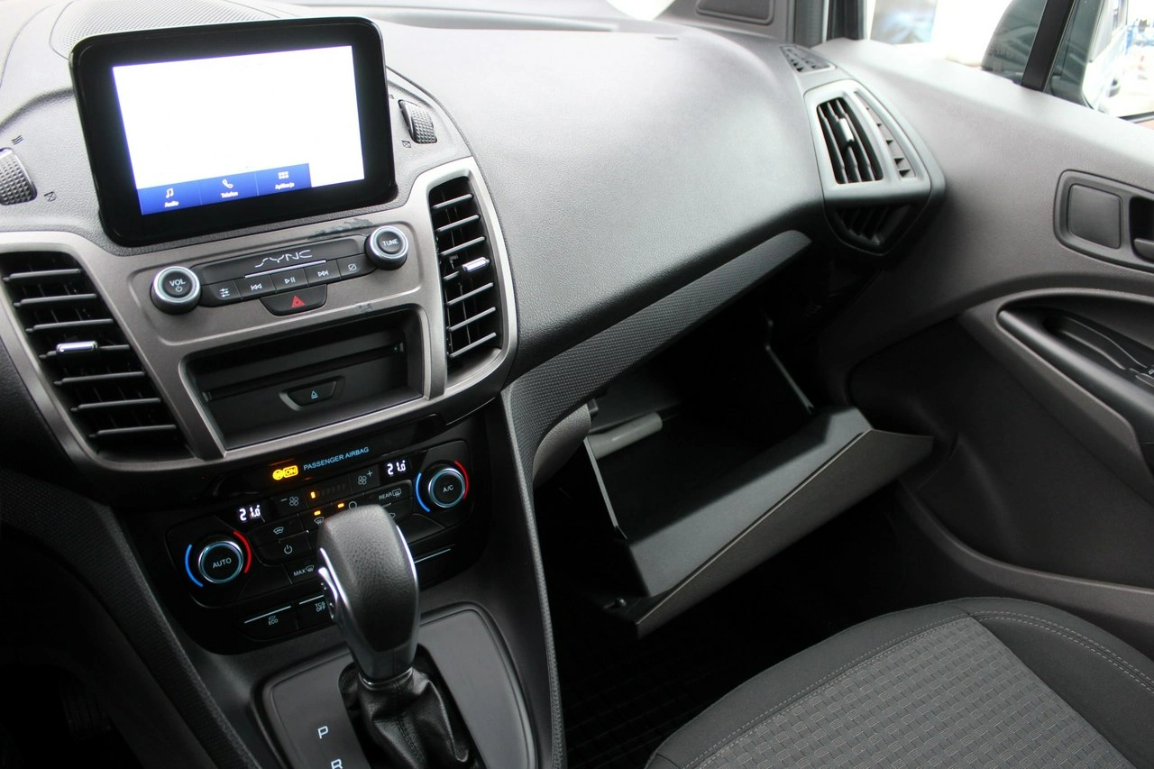 Ford Transit Connect - Zdjęcie 26